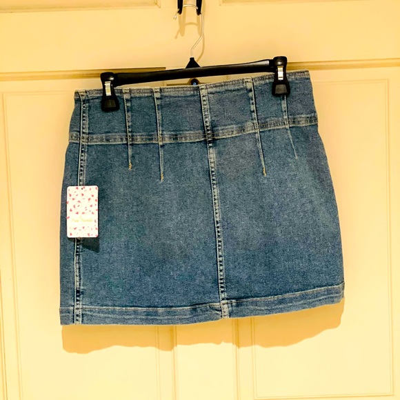Free People mini skirt! - Picture 14 of 16